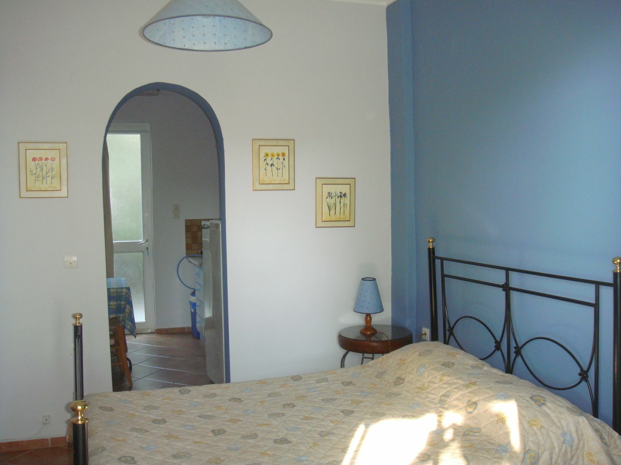 Zorbas Apartments Volissos Extérieur photo